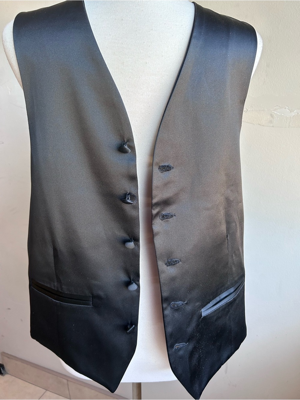 NWT Dion 1967 Silk Men’s Vest – Black silk Formal vest– Harry Rosen Deadstock